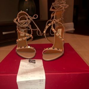 Valentino heels wore 1x